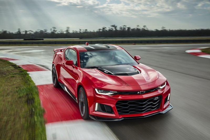 Chevrolet Camaro ZL1 2017: Επαναπροσδιορίζοντας τα muscle cars