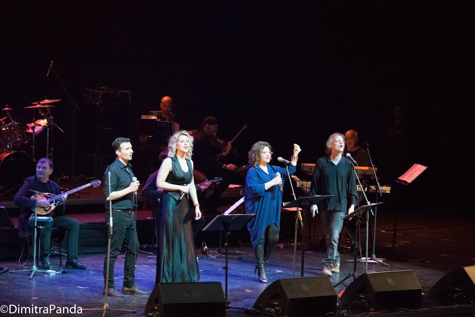 Κατάμεστο το Badminton με αφορμή την συναυλία-αφιέρωμα στο Μάριο Τόκα