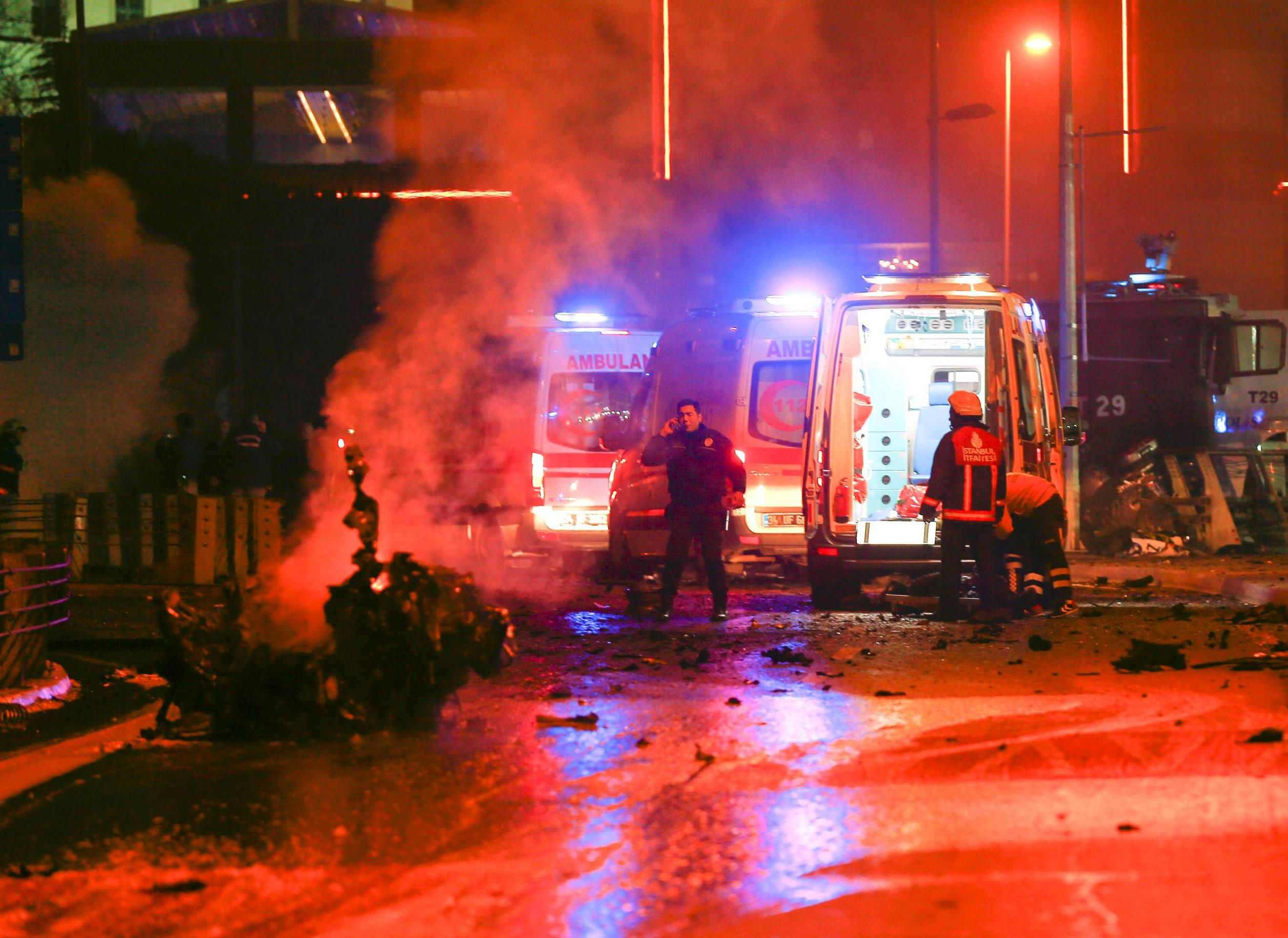 Διπλή βομβιστική επίθεση στην καρδιά της Κωνσταντινούπολης