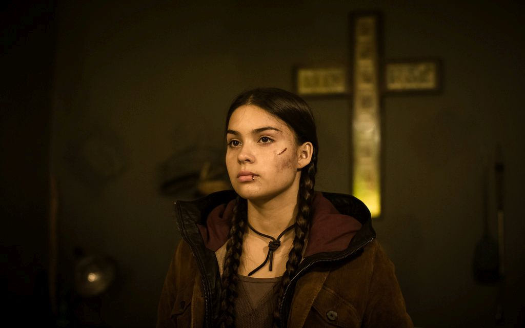 Ντέβερι Τζέικομπς: Η 24χρονη Μοχώκ ηθοποιός μιλά στο in.gr