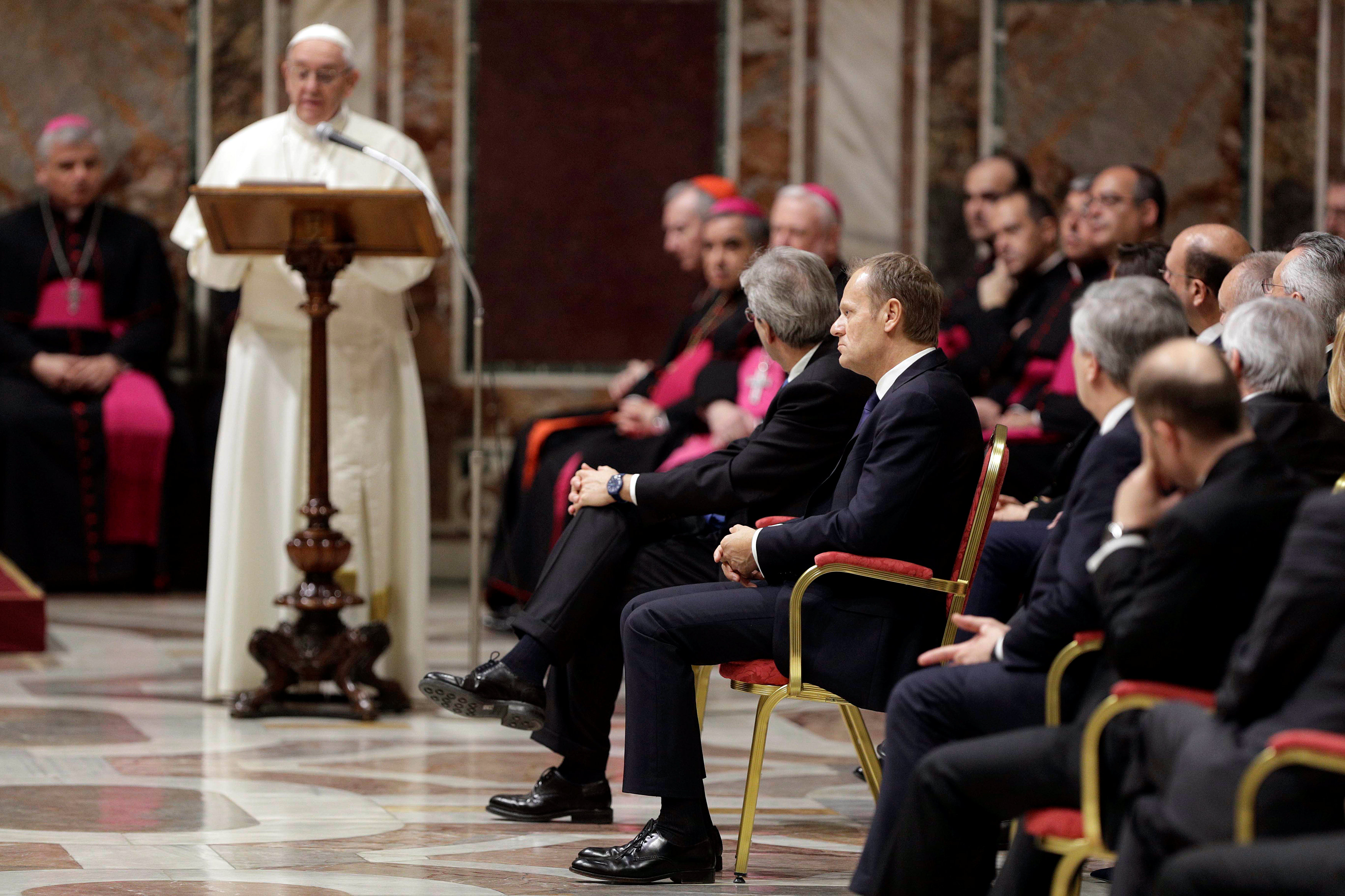 Πάπας προς ηγέτες: Η ΕΕ κινδυνεύει να πεθάνει εάν δεν ξαναβρεί τις αξίες της