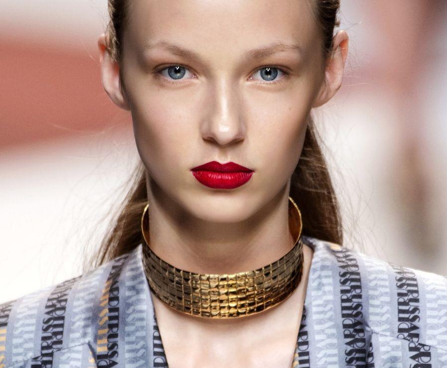 Fashion Month Spring '17: Έντονα χείλη που μαγνητίζουν