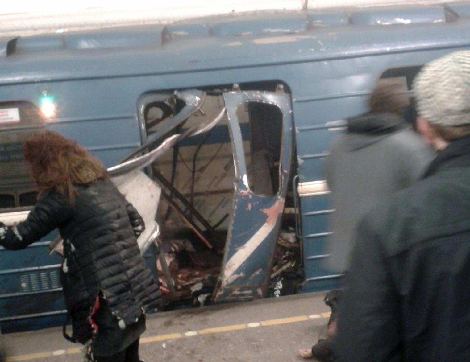 Πολύνεκρη έκρηξη στο μετρό της Αγίας Πετρούπολης