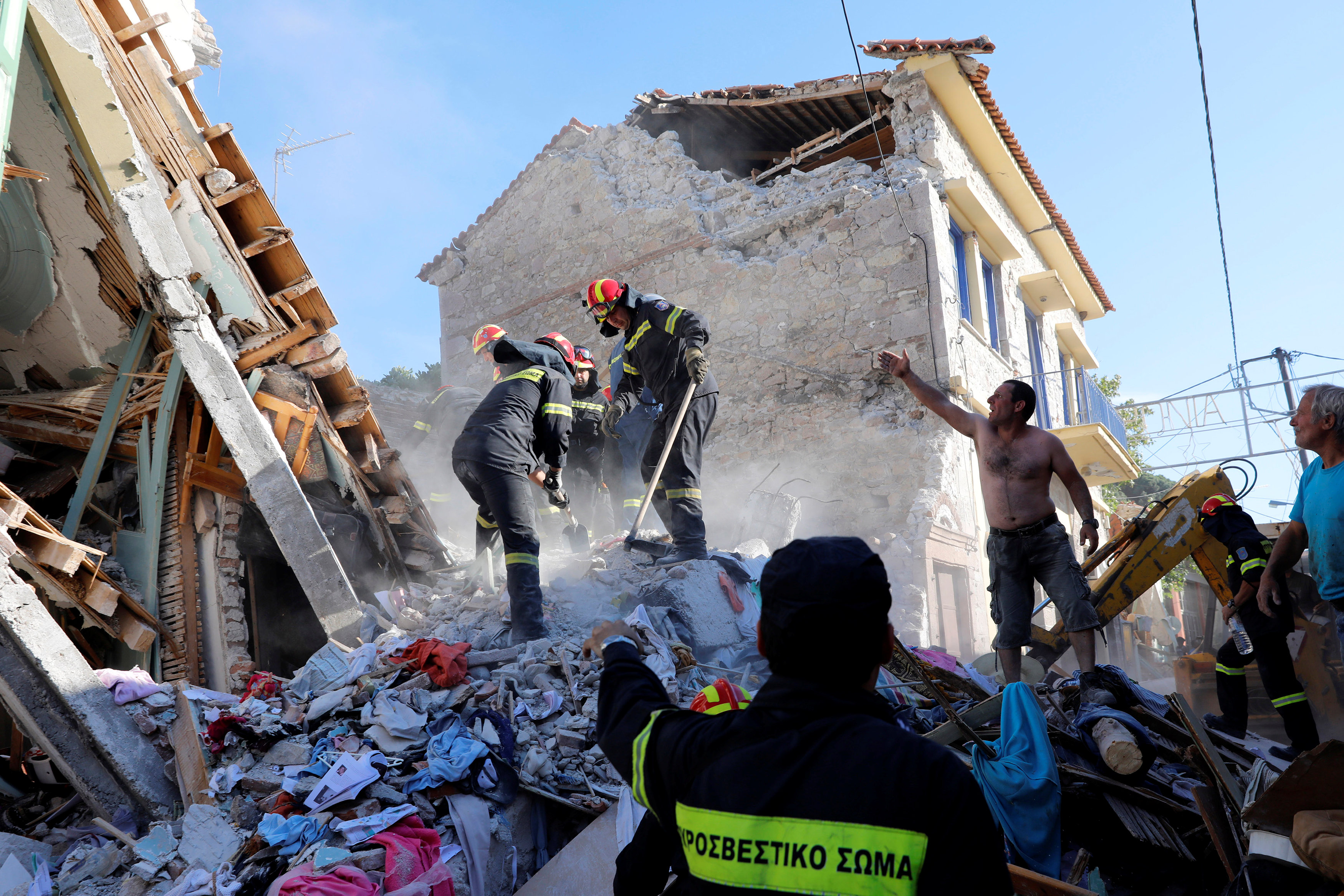 Μια νεκρή γυναίκα από τον ισχυρό σεισμό στη Λέσβο