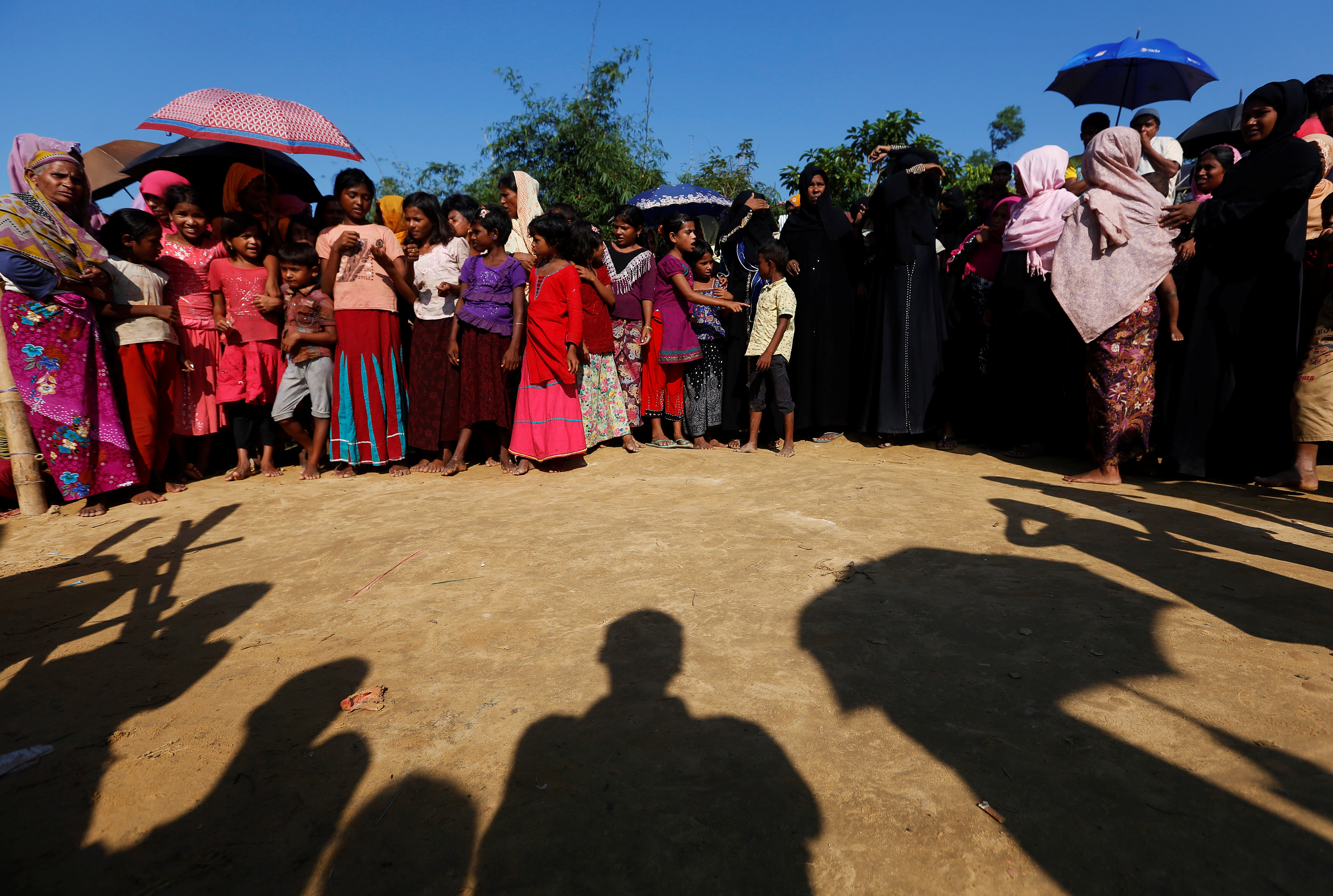 Οδύνη ποντίφικα για τα χιλιάδες υποσιτισμένα προσφυγόπουλα Ροχίνγκια