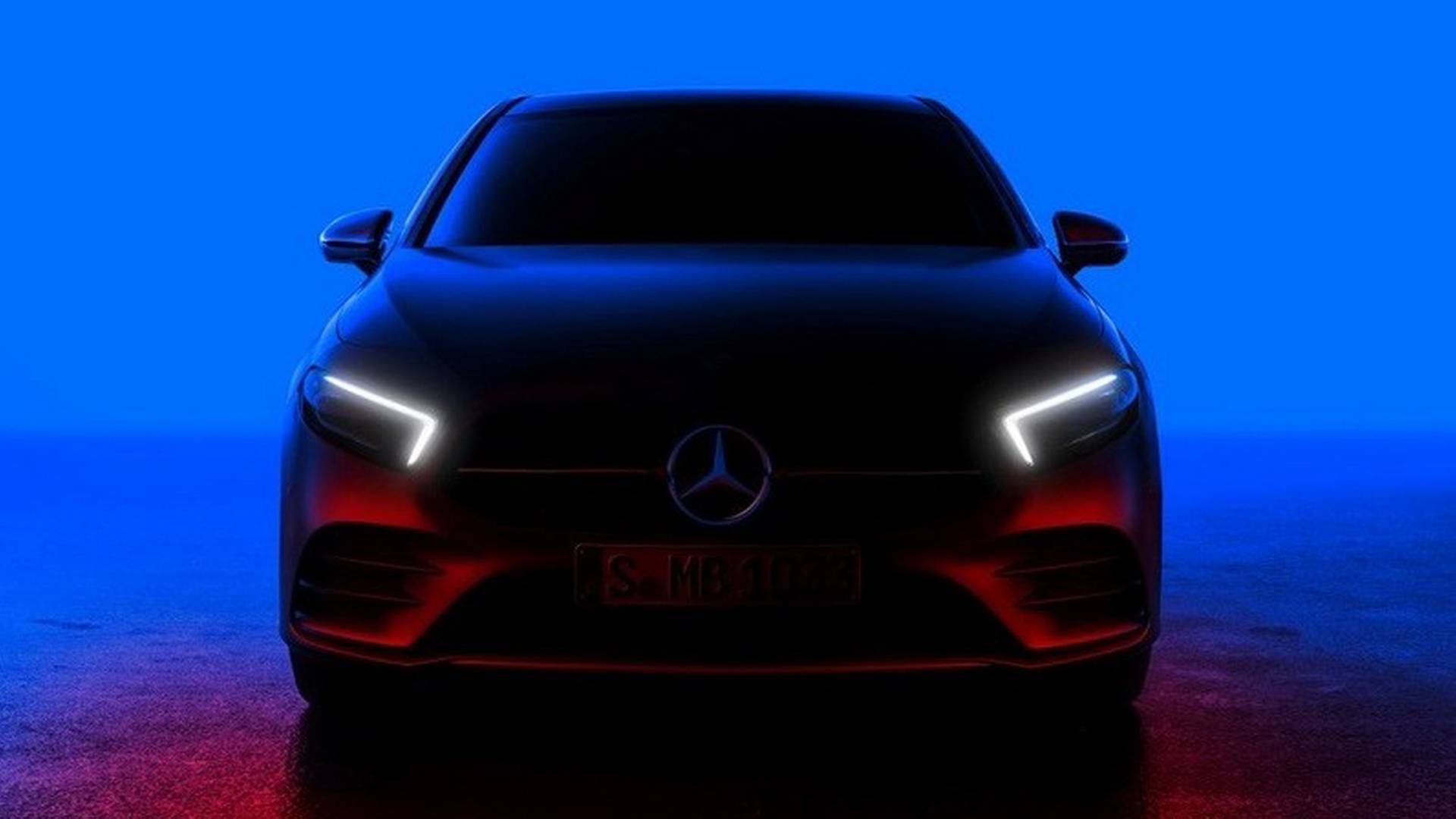 Mercedes-Benz A-Class 2018: Το παζλ συμπληρώνεται στις 2 Φεβρουάριου