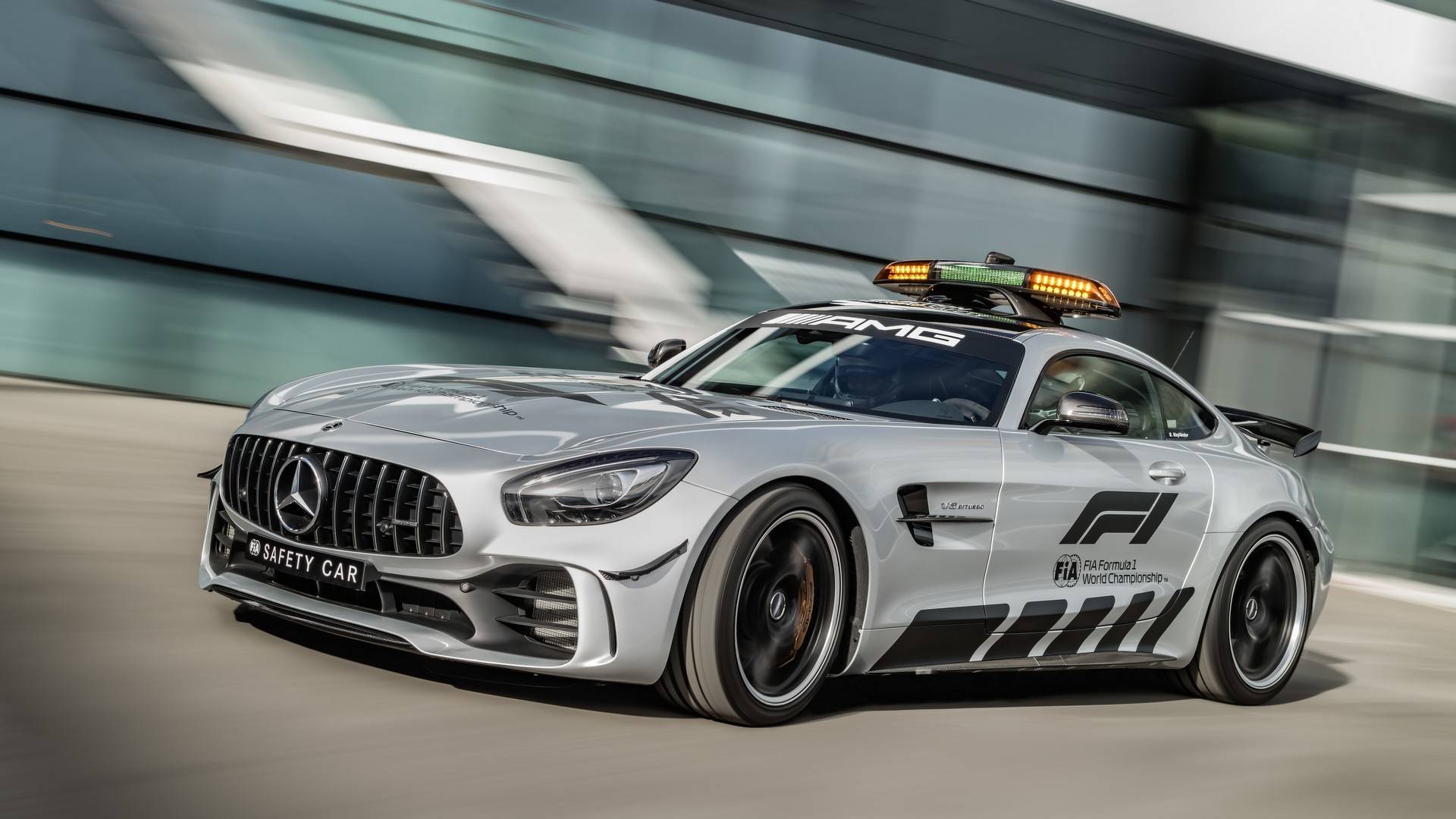 Mercedes-AMG GT R F1: Το ισχυρότερο Safety Car στην ιστορία της F1