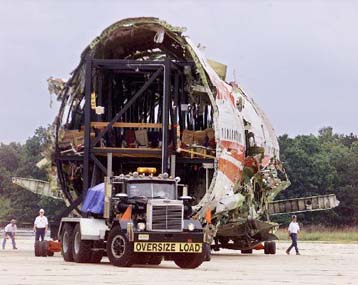 Υστερα από 19 χρόνια παρέδωσε η Boeing έκθεση για μηχανικά προβλήματα στα Τζάμπο