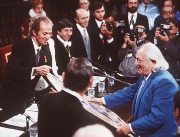 Πέθανε ο Ισπανός ποιητής Ραφαέλ Αλμπέρτι