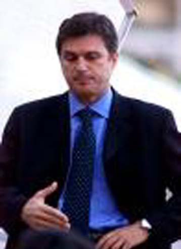 Επίθεση Τουμπάκοβιτς με υπονοούμενα