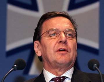 Περισσότερες ευθύνες η Ευρώπη για την αμυντική πολιτική του ΝΑΤΟ