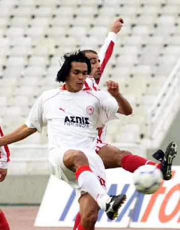 Πρώτος με περίπατο ο Ολυμπιακός