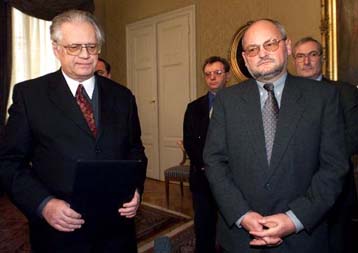 Καθήκοντα προέδρου αναλαμβάνει προσωρινά ο Πάβλετιτς στην Κροατία