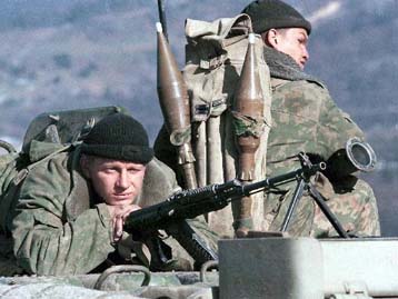 Σφοδρότατοι βομβαρδισμοί στο Γκρόζνι από ρωσικές δυνάμεις