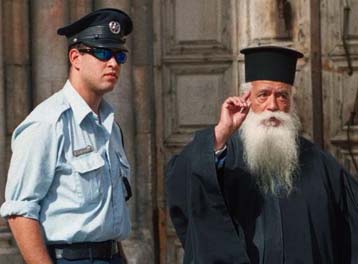 Η Ελληνορθόδοξη Εκκλησία αντιδρά στη δημιουργία εξόδου κινδύνου στο ναό του Παναγίου Τάφου