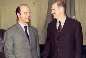 Συνάντηση Γ.Παπανδρέου με το Γάλλο υπουργό Ευρωπαϊκών Υποθέσεων