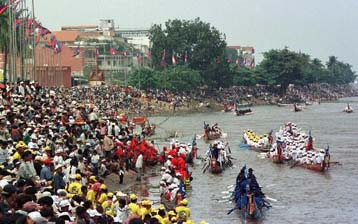 Φεστιβάλ Νερού στην Καμπότζη