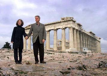 Ο Κλίντον υπέρ της επιστροφής των Μαρμάρων του Παρθενώνα