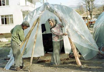 Νέος απολογισμός του σεισμού στην Τουρκία αναφέρει 705 νεκρούς