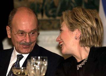 Θερμή και σαφής η προσφώνηση του Προέδρου της Δημοκρατίας προς τον Κλίντον