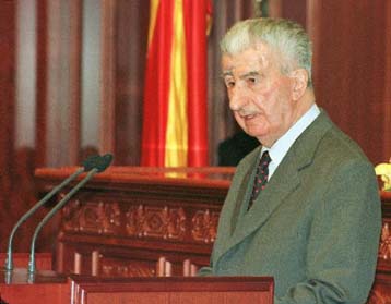 Να παραμείνει το Κόσοβο στη Γιουγκοσλαβία ζητά ο Γκλιγκόροφ