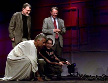 Eρευνα του Reuters για την εξάρτηση από την τεχνολογία