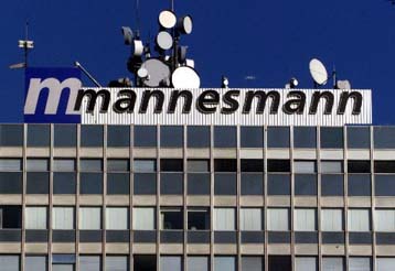 Νέα προσφορά 124 δισ. ευρώ της Vodafone για τη Mannesmann