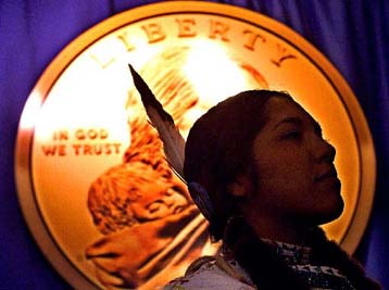 Το νέο χρυσό δολάριο τιμά γυναίκα Σοσόν