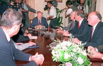 Aμερικανικές διαβεβαιώσεις για ουσιαστικές συνομιλίες για το Κυπριακό