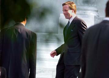 Βέβαιη η επιτυχία της επίσκεψης Κλίντον