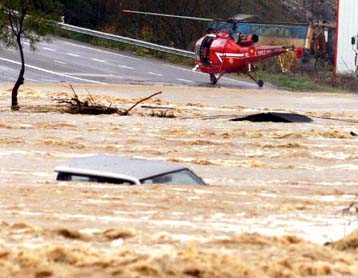 Τουλάχιστον 15 νεκροί από την καταιγίδα στη Γαλλία