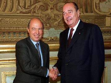 Τις πολύ καλές ελληνογαλλικές σχέσεις επιβεβαίωσαν Σημίτης και Σιράκ