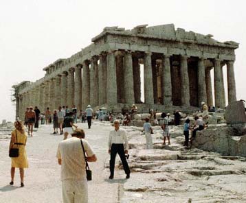 Κατά της επιστροφής των μαρμάρων του Παρθενώνα με νέο δημοσίευμά τους οι Times