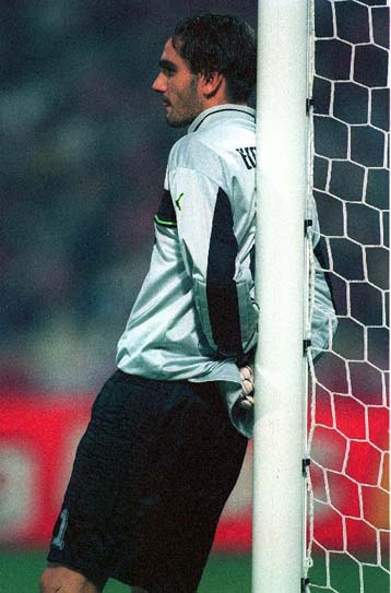 Ως το 2005 ο Ελευθερόπουλος στον Ολυμπιακό