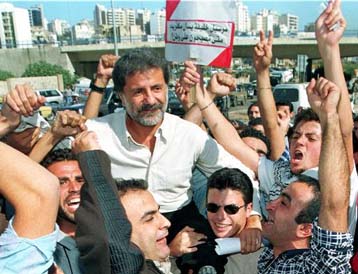 Αναβλήθηκε η δίκη του τραγουδιστή Καλιφά στο Λίβανο