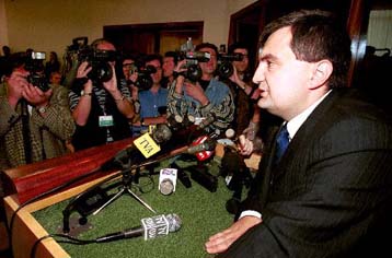 Θα συνεχίσουμε να ενισχύουμε τις σχέσεις με την Ελλάδα