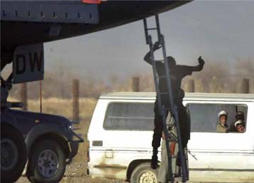 Εληξε η αεροπειρατεία στο ινδικό Airbus – Ελεύθεροι οι όμηροι