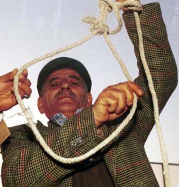 Απερρίφθη αίτημα του Οτζαλάν για επανεξέταση της θανατικής καταδίκης