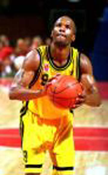 Στους Σικάγο Μπουλς ο Ριβς