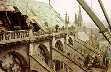 Μεγάλες καταστροφές σε μνημεία προκαλεί η σφοδρή κακοκαιρία