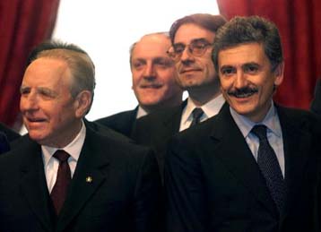 Ελαβε ψήφο εμπιστοσύνης από τη Γερουσία η κυβέρνηση Ντ Αλέμα