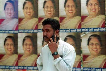 Επανεκλογή της Κουμαρατούγκα με 51,12% στις προεδρικές εκλογές της Σρι Λάνκα