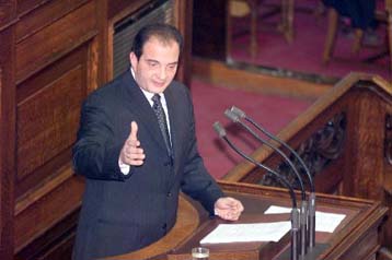 Δέσμευση Καραμανλή για υπερψήφιση Στεφανόπουλου για την Προεδρία της Δημοκρατίας