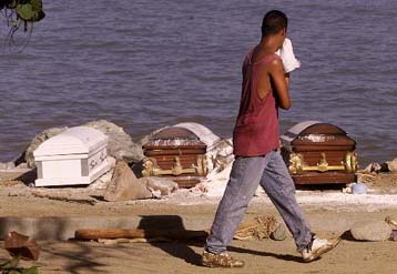 Εως και 30.000 μπορεί να είναι τα θύματα της θεομηνίας στη Βενεζουέλα