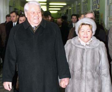 Συνεχίζεται η εκλογική διαδικασία για τη Δούμα – δηλώσεις πολιτικών αρχηγών