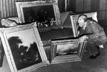 Ολλανδικό δικαστήριο αρνείται την επιστροφή πινάκων που είχαν κλέψει οι ναζί