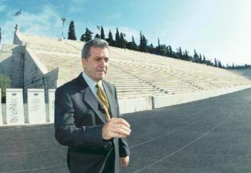 Yποψηφιότητα Αβραμόπουλου για την Προεδρία θέλουν οι ψηφοφόροι της ΝΔ