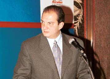 Προβληματισμός στη Νέα Δημοκρατία για τη δημοσκόπηση της MRB