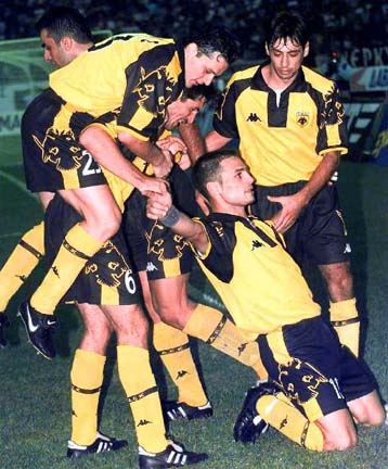 Εύκολα η ΑΕΚ 3-0 την Παναχαϊκή