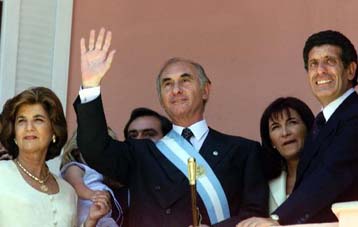 Ο Ντε λα Ρούα ανέλαβε καθήκοντα προέδρου